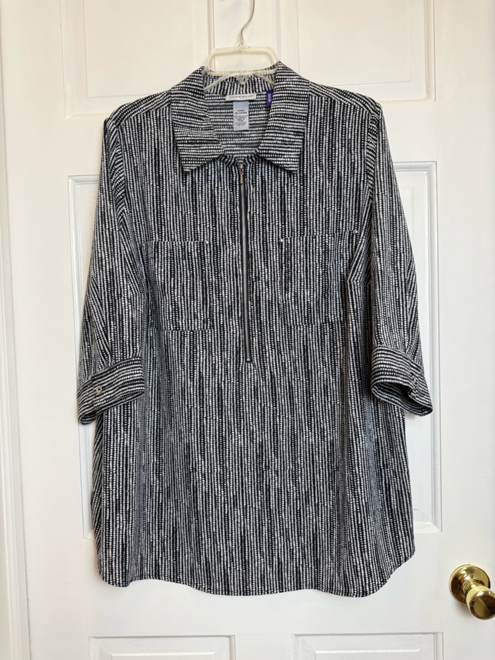 Catherines Black and White Striped Polyester Top 1XWP Women’s Petite